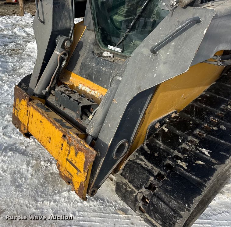 image for item EN0746 2012 John Deere 329D skid steer loader