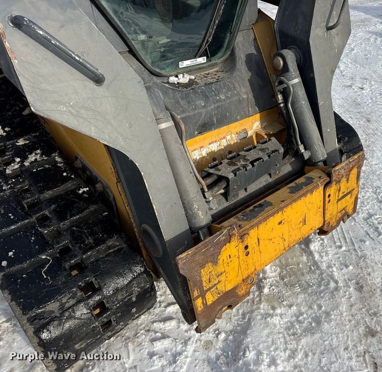 image for item EN0746 2012 John Deere 329D skid steer loader