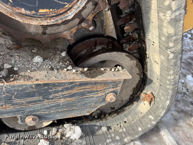 image for item EN0746 2012 John Deere 329D skid steer loader