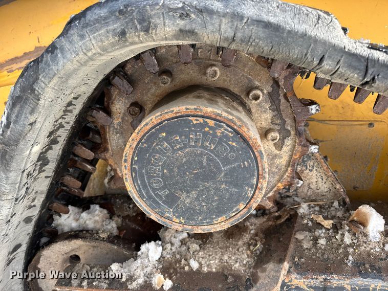 image for item EN0746 2012 John Deere 329D skid steer loader