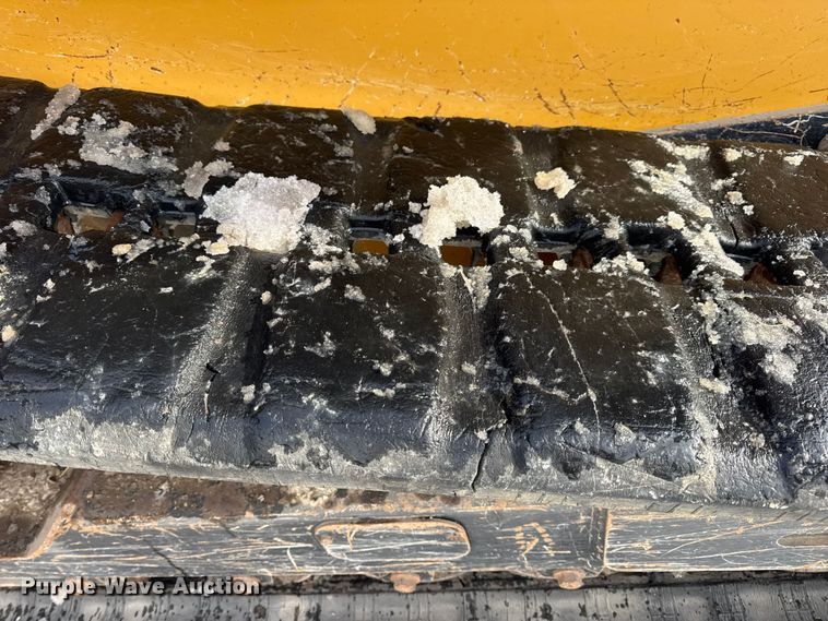 image for item EN0746 2012 John Deere 329D skid steer loader