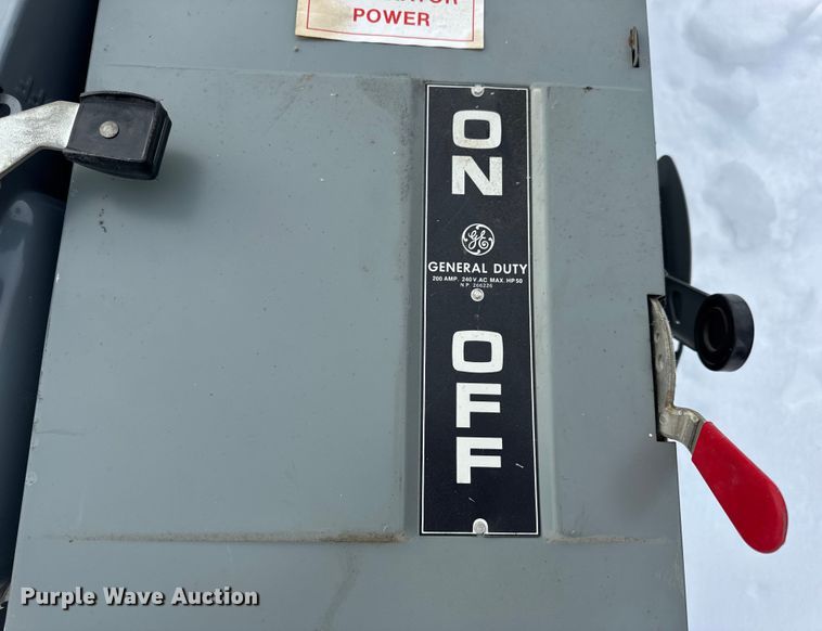 image for item EN0747 (8) transfer switch boxes