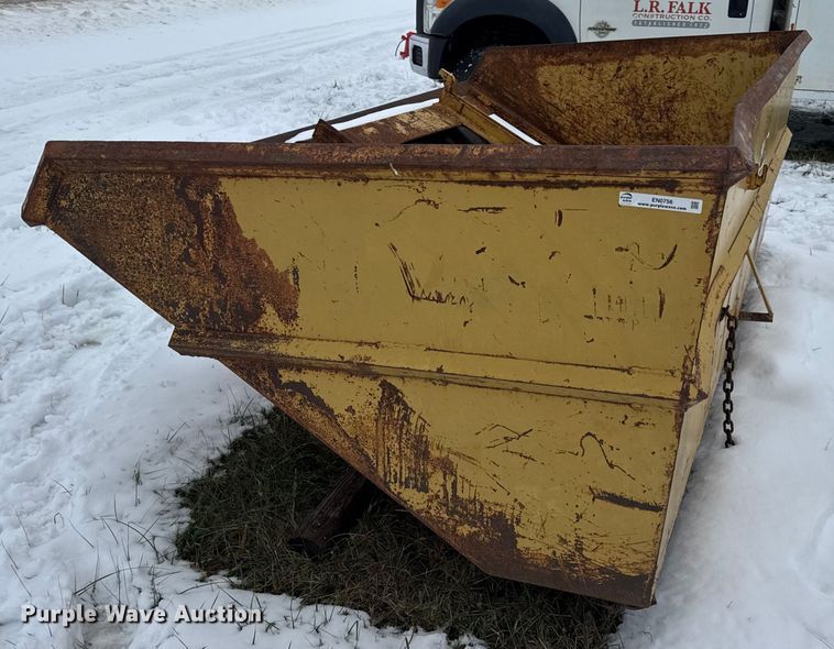 image for item EN0756 Wheel loaded bucket