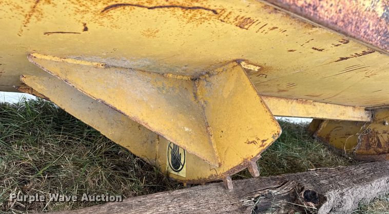 image for item EN0756 Wheel loaded bucket