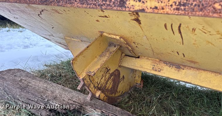 image for item EN0756 Wheel loaded bucket