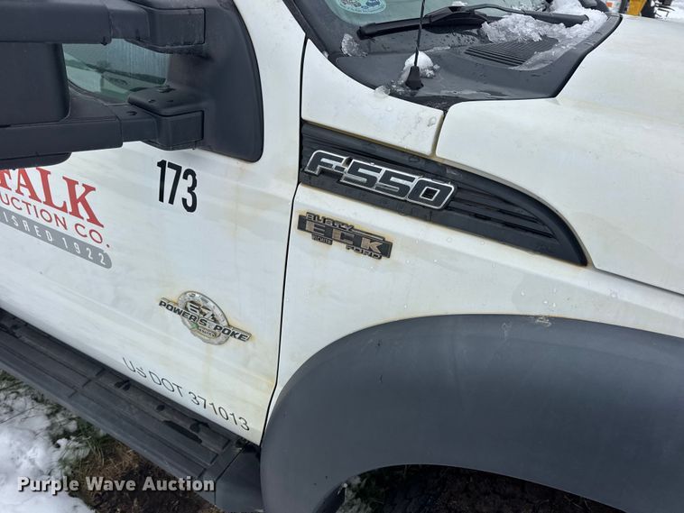 image for item EN0757 2012 Ford F550 utility / service truck