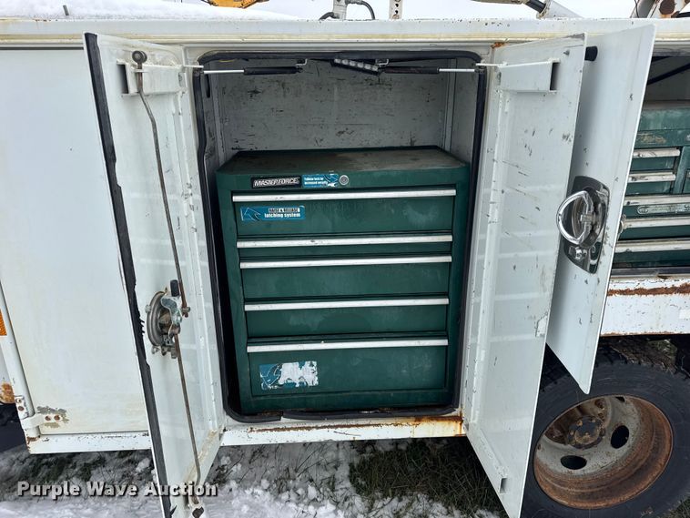 image for item EN0757 2012 Ford F550 utility / service truck