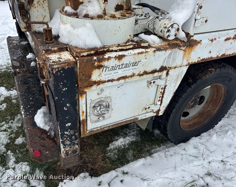 image for item EN0757 2012 Ford F550 utility / service truck