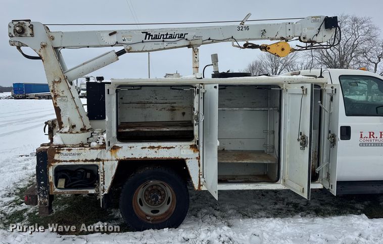 image for item EN0757 2012 Ford F550 utility / service truck