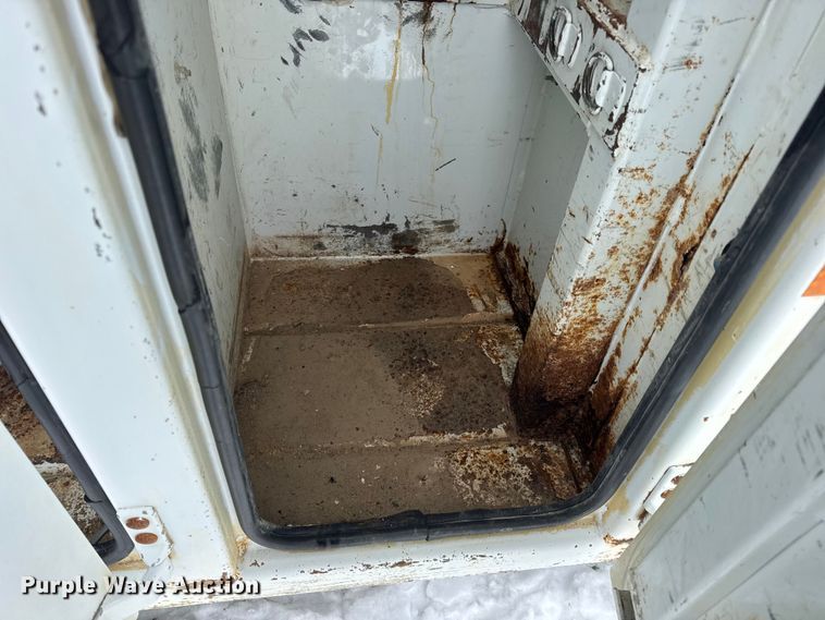 image for item EN0757 2012 Ford F550 utility / service truck