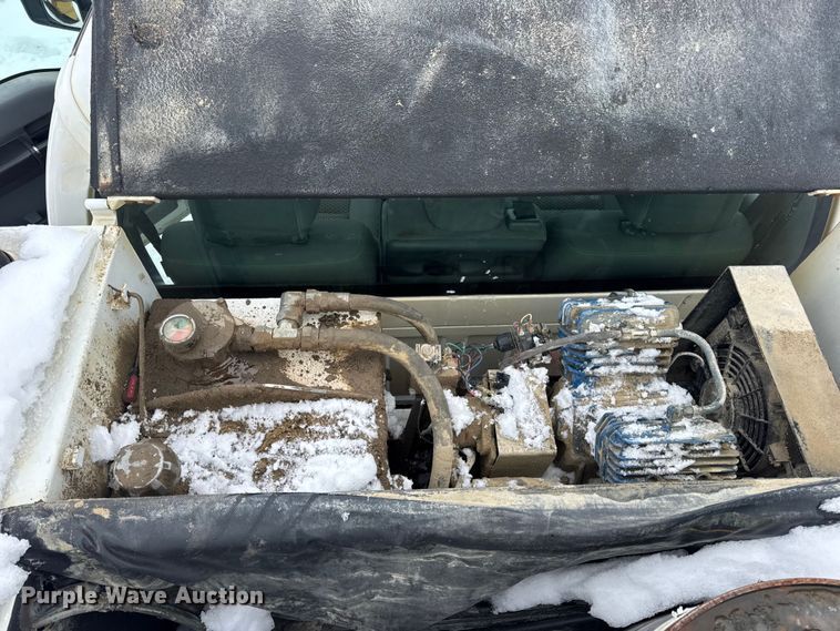 image for item EN0757 2012 Ford F550 utility / service truck