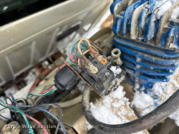 image for item EN0757 2012 Ford F550 utility / service truck