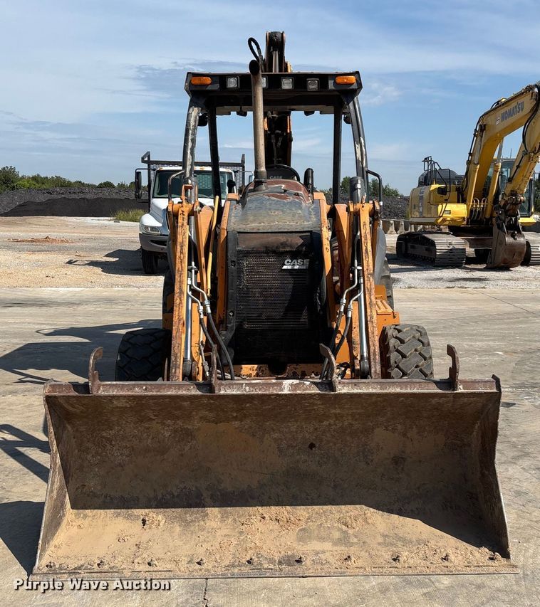 image for item EN5594 2013 Case 580 Super N backhoe