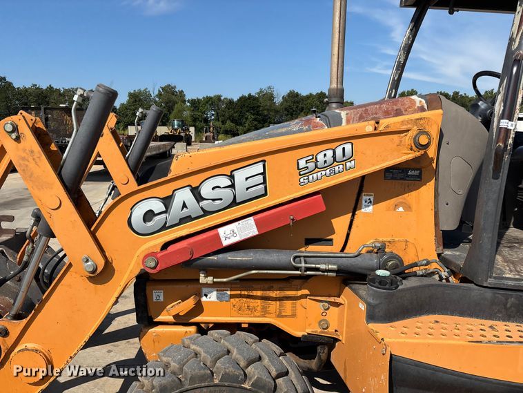 image for item EN5594 2013 Case 580 Super N backhoe
