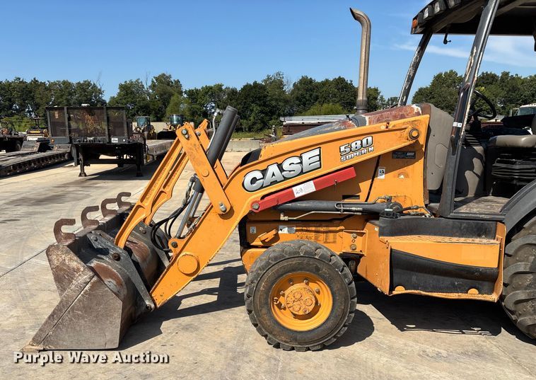 image for item EN5594 2013 Case 580 Super N backhoe