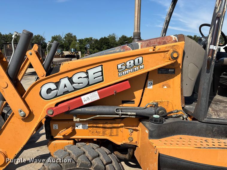 image for item EN5594 2013 Case 580 Super N backhoe
