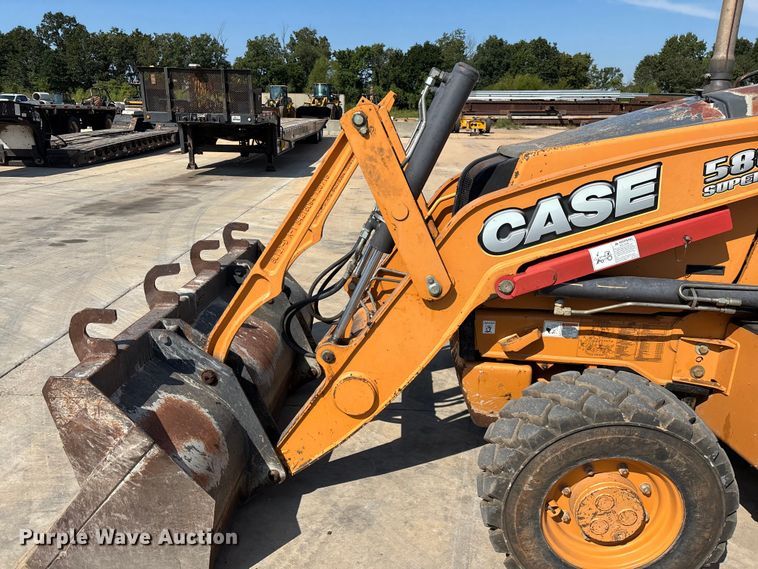 image for item EN5594 2013 Case 580 Super N backhoe