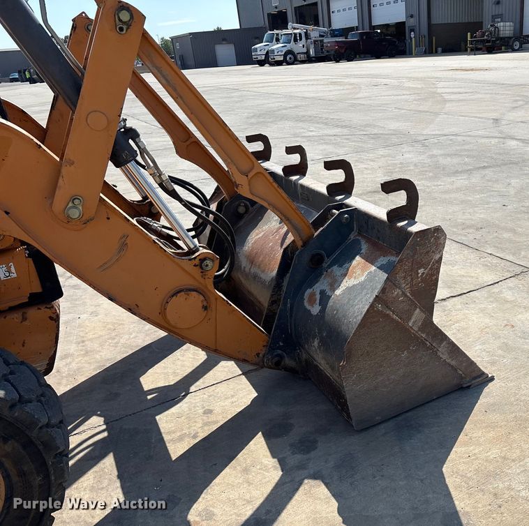 image for item EN5594 2013 Case 580 Super N backhoe