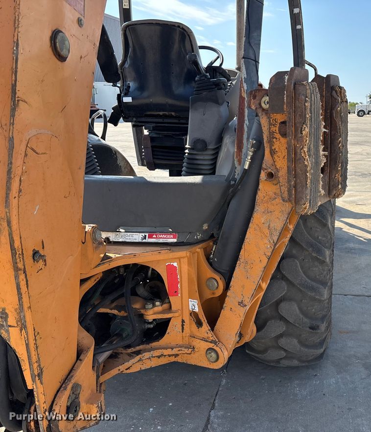 image for item EN5594 2013 Case 580 Super N backhoe