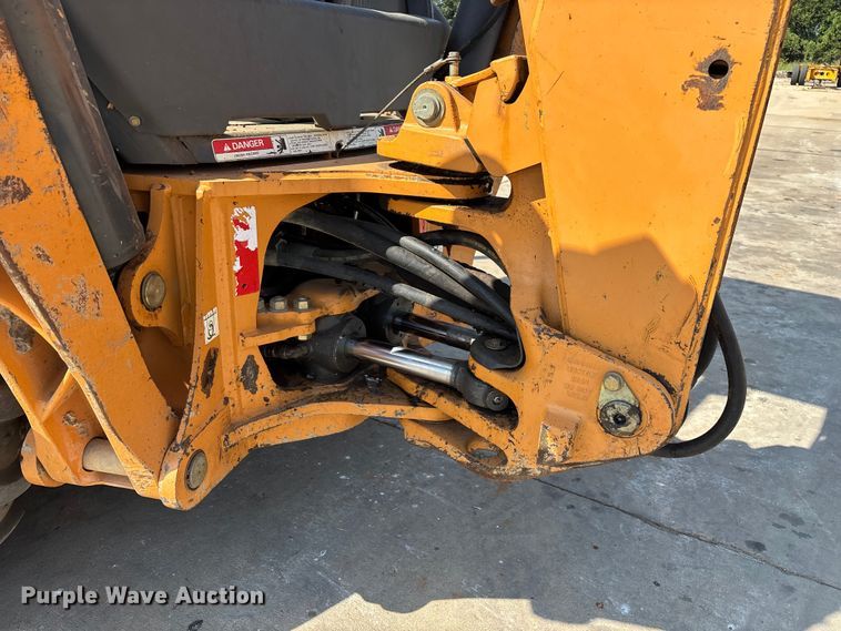 image for item EN5594 2013 Case 580 Super N backhoe