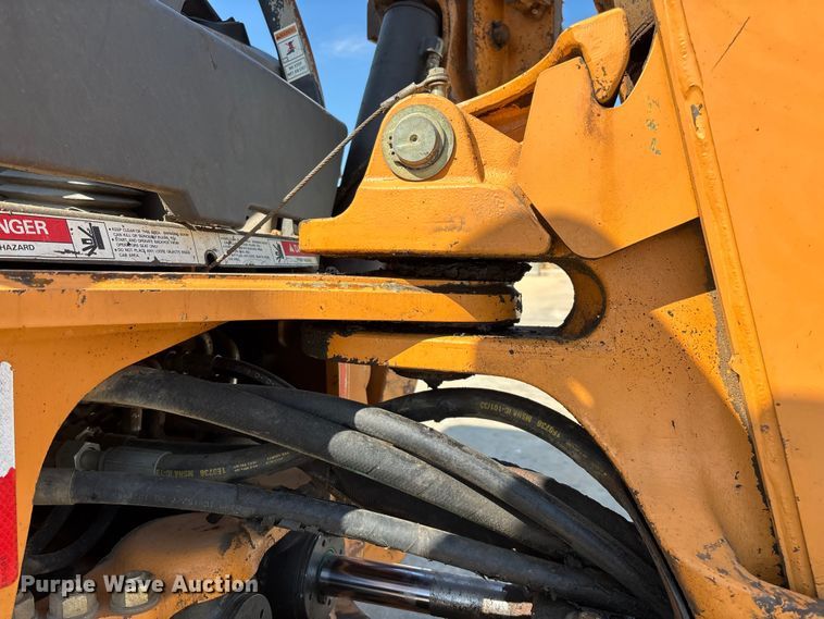 image for item EN5594 2013 Case 580 Super N backhoe