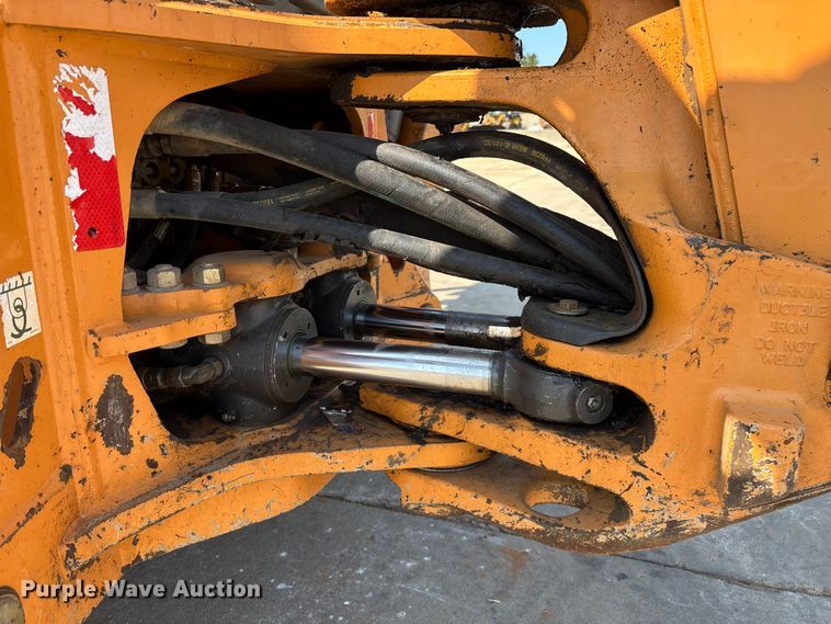 image for item EN5594 2013 Case 580 Super N backhoe
