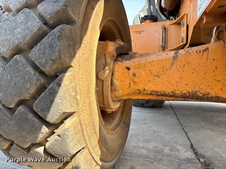 image for item EN5594 2013 Case 580 Super N backhoe