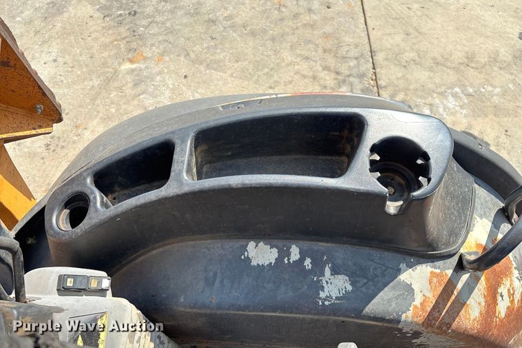 image for item EN5594 2013 Case 580 Super N backhoe