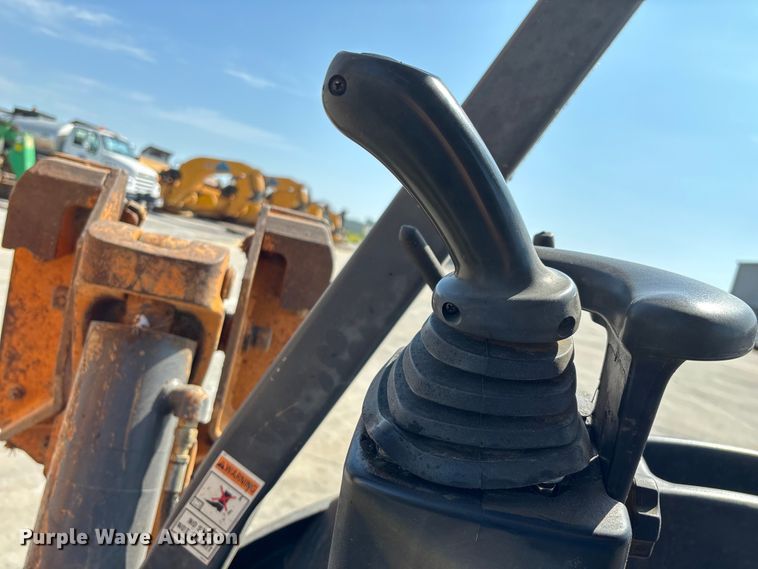 image for item EN5594 2013 Case 580 Super N backhoe