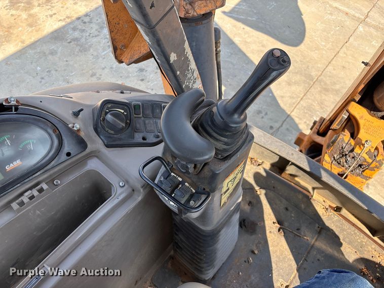 image for item EN5594 2013 Case 580 Super N backhoe