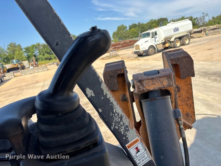 image for item EN5594 2013 Case 580 Super N backhoe