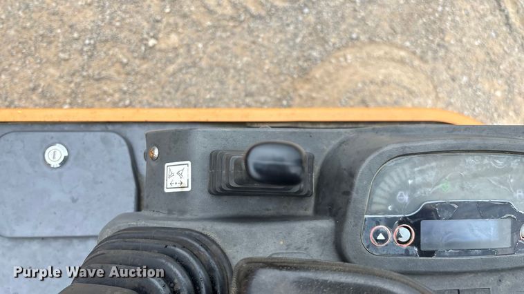 image for item EN5685 2017 Case CX17C mini excavator