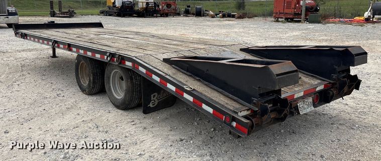 image for item EN5688 2004 Belshe equipment trailer