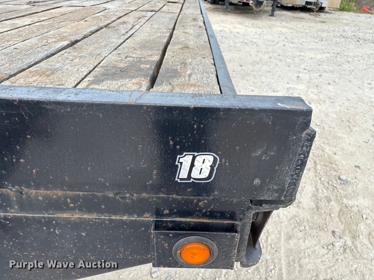 image for item EN5688 2004 Belshe equipment trailer