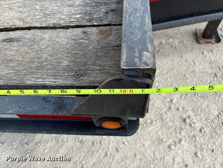 image for item EN5688 2004 Belshe equipment trailer