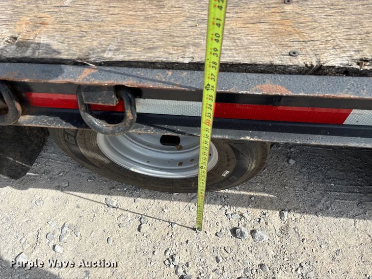 image for item EN5688 2004 Belshe equipment trailer