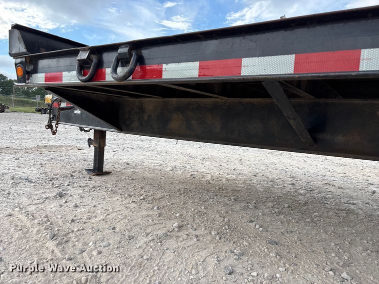 image for item EN5688 2004 Belshe equipment trailer