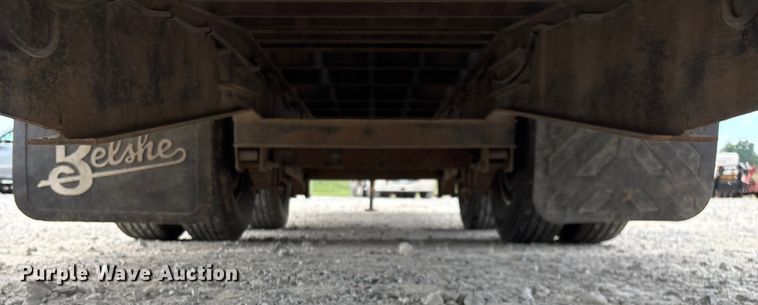 image for item EN5688 2004 Belshe equipment trailer