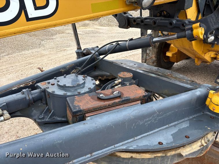 image for item EN5833 2008 John Deere 770D motor grader