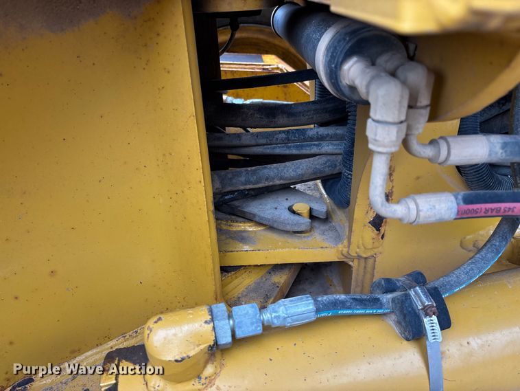 image for item EN5833 2008 John Deere 770D motor grader