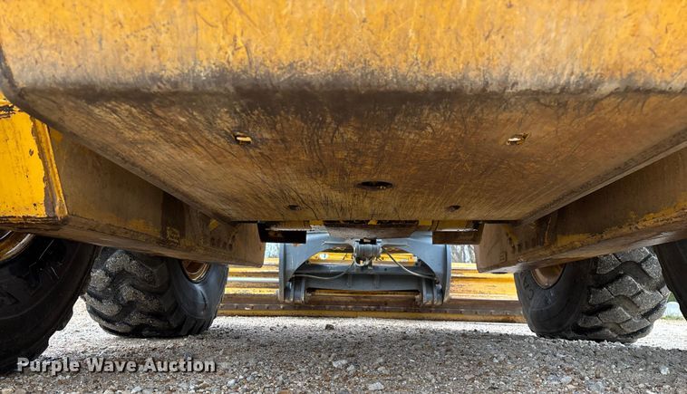 image for item EN5833 2008 John Deere 770D motor grader