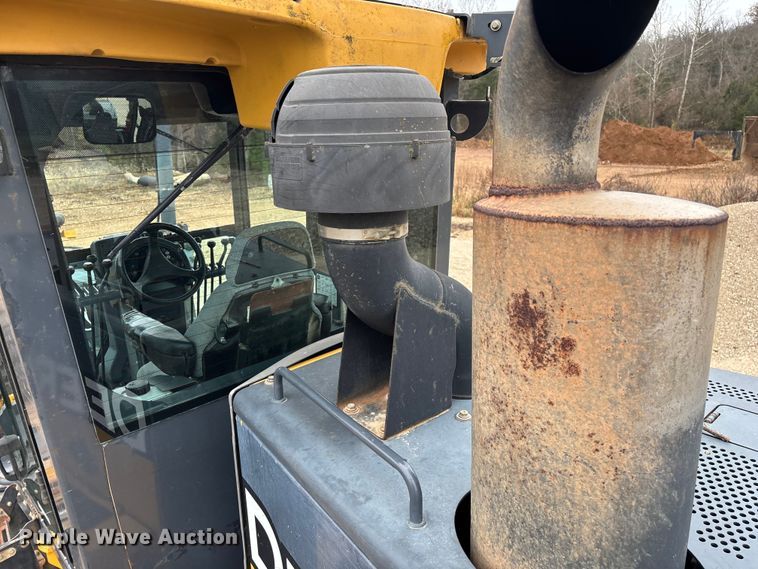 image for item EN5833 2008 John Deere 770D motor grader