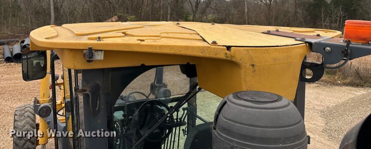 image for item EN5833 2008 John Deere 770D motor grader