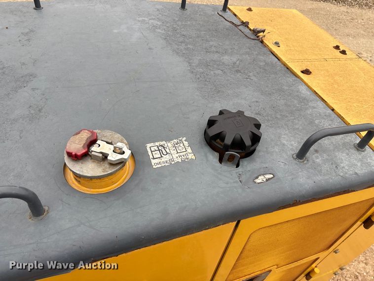 image for item EN5833 2008 John Deere 770D motor grader