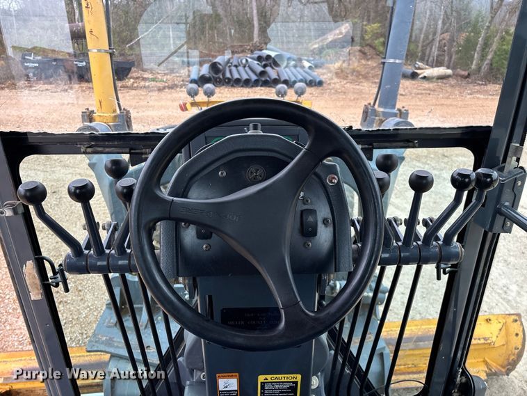 image for item EN5833 2008 John Deere 770D motor grader