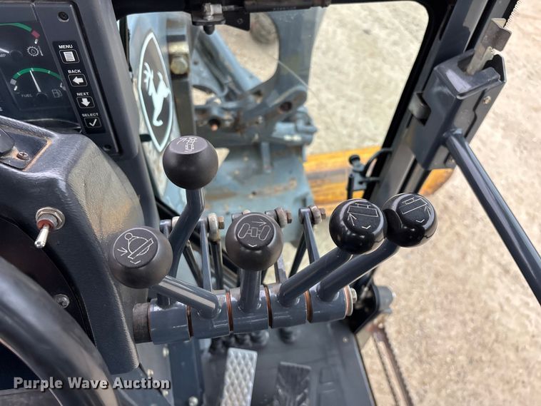 image for item EN5833 2008 John Deere 770D motor grader