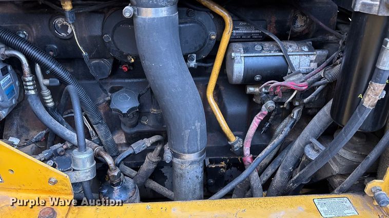 image for item EN5833 2008 John Deere 770D motor grader