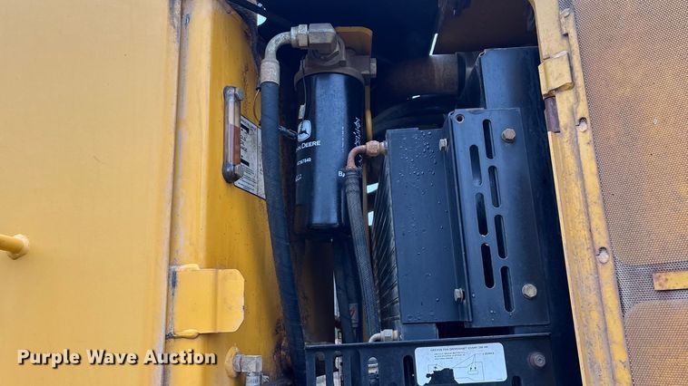 image for item EN5833 2008 John Deere 770D motor grader