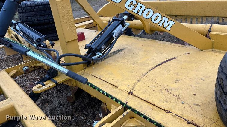 image for item EN5837 Road Groom road groomer moldboard