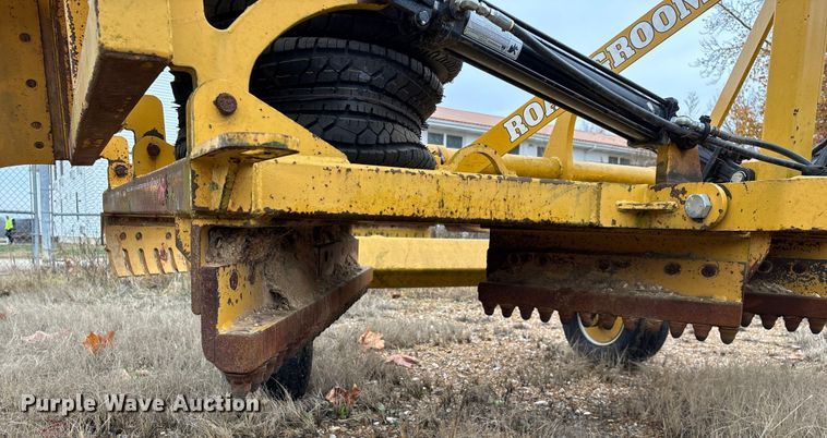 image for item EN5837 Road Groom road groomer moldboard